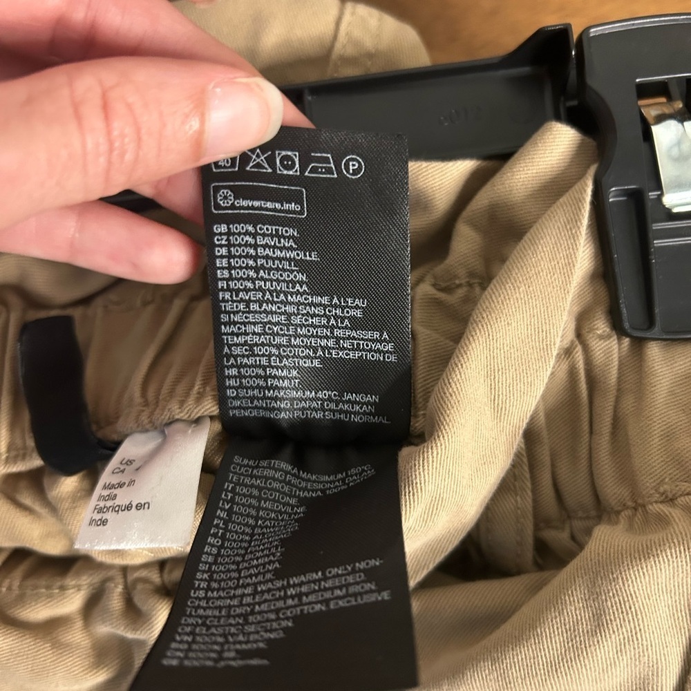 H&M Tan Cargo Pull On Women Shorts, Size 4 - Picture 5 of 6